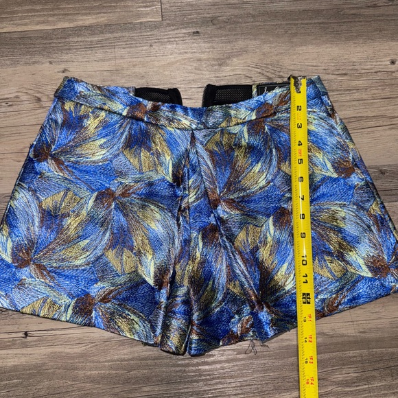 Sam Edelman Multicolor Patterned Garment - Picture 3 of 6